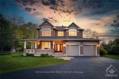 45 ROTHWELL Drive, Beacon Hill North - South and Area, ON K1J 7G7