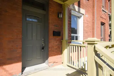 146 Arthur Street, West Centre Town, ON K1R 7C2