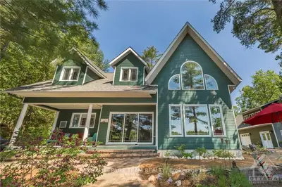 740 LONG POINT Way, Greater Madawaska, ON K7V 3Z9