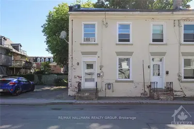 56 JOHN Street, Brockville, ON K6V 5A7