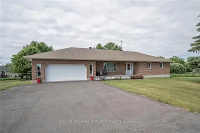 2290 Valley Street, North Stormont, ON K0C 1W0