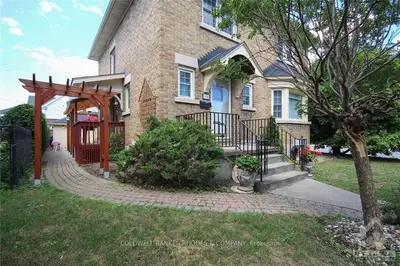 80 REID Avenue, Dows Lake - Civic Hospital and Area, ON K1Y 1S9