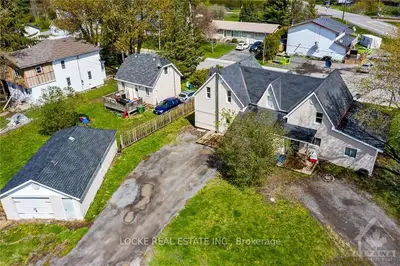 1880-1881 DEVINE Road, Orleans - Cumberland and Area, ON K0A 3H0