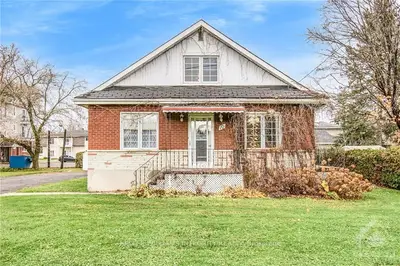 10 LAPALME Street, Russell, ON K0A 1W0