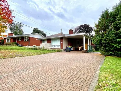 1216 WILLOWDALE Avenue, Alta Vista and Area, ON K1H 7S6