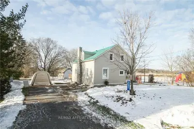 4880 NINE MILE Road, South Glengarry, ON K0C 2J0
