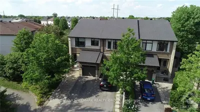 186 Kinghaven Crescent, Kanata, On K2m 0c2