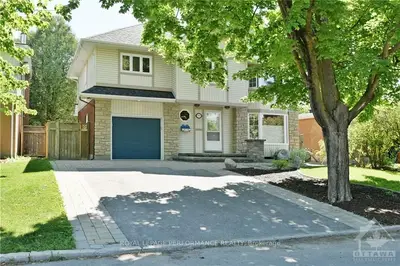 1972 SHAREL Drive, Alta Vista and Area, ON K1H 6W2