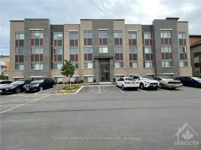 315 TERRAVITA 301, Hunt Club - Windsor Park Village and Area, ON K1V 2S1