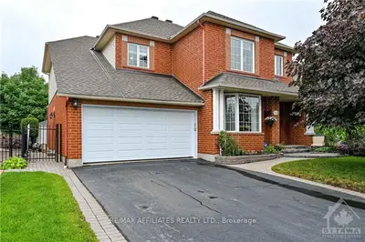 2128 APPLE LEAF Way, Orleans - Convent Glen and Area, ON K1W 1J9