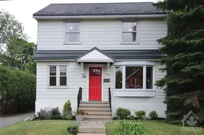 213 Hinton N, Tunneys Pasture And Ottawa West, On K1y 1a2