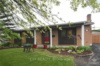 379 HATFIELD Crescent, Orleans - Cumberland and Area, ON K1E 1M6