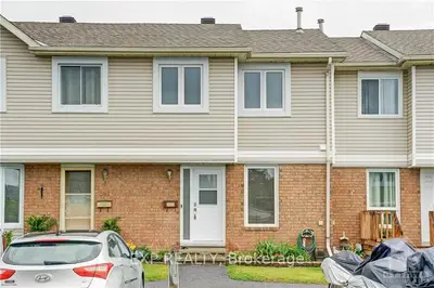 943 COOKSHIRE Crescent, Orleans - Cumberland and Area, ON K4A 3K4