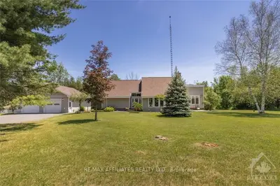 333 FERGUSON FALLS Road, Lanark Highlands, ON K7C 0C5
