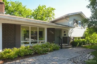 1781 DORSET Drive, Alta Vista and Area, ON K1H 5T7