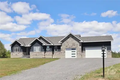 144 GENTRY Road, Carp - Huntley Ward, ON K0A 1L0