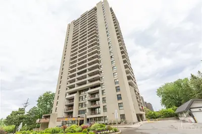 1785 FROBISHER Lane 1701, Alta Vista and Area, ON K1G 3T7