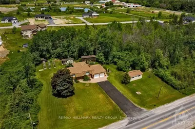 8803 Franktown Road, Stittsville - Munster - Richmond, On K0a 1b0