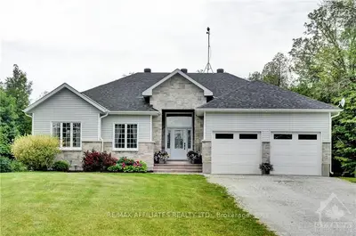 977 LESLIE CRAIN Drive, Drummond/North Elmsley, ON K7H 3C3