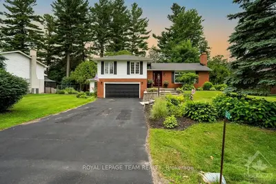 6512 MARINA Drive, Manotick - Kars - Rideau Twp and Area, ON K4M 1B3