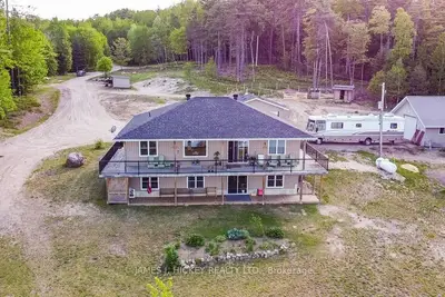 119 RIVER PINES Lane, Laurentian Hills, ON K0J 1J0