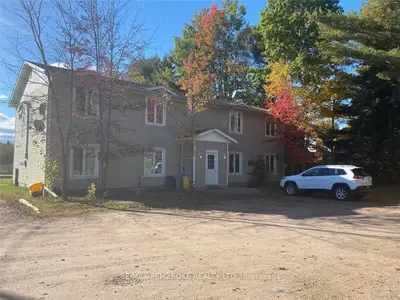 2477B B LINE Road, Laurentian Valley, ON K8A 6W8