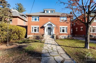 433 HOLLAND Avenue, Dows Lake - Civic Hospital and Area, ON K1Y 0Z3