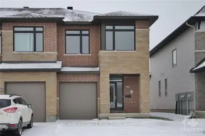 746 BORBRIDGE Avenue, Blossom Park - Airport and Area, ON K4M 0E7