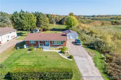 2560 B LINE Road, Laurentian Valley, ON K8A 6W8