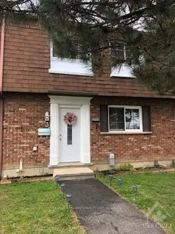 1661 HERON Road 3, Alta Vista and Area, ON K1V 6A3