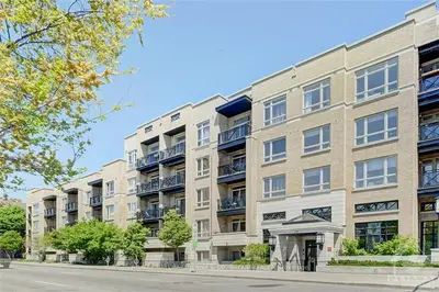 429 KENT Street 119, Ottawa Centre, ON K2P 1B5