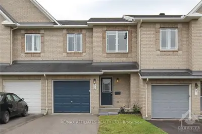 93 BRANTHAVEN Street, Orleans - Cumberland and Area, ON K4A 0G5