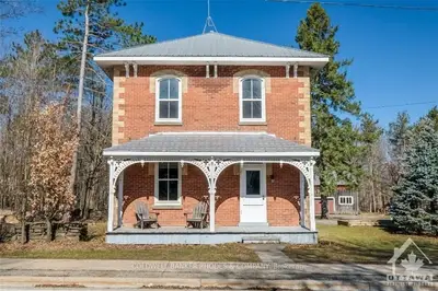 3 BRIDGE Street, North Grenville, ON K0G 1S0