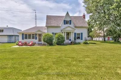 52 KELLYS Road, Rideau Lakes, ON K0G 1L0