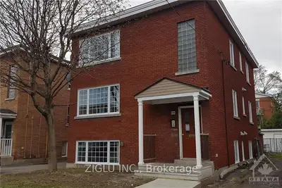126 JOLLIET Avenue, Vanier and Kingsview Park, ON K1L 5G9