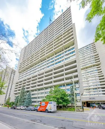 500 LAURIER Avenue W 1506, Ottawa Centre, ON K1R 5E1