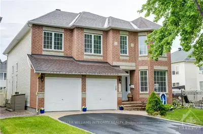 2171 VALENCEVILLE Crescent, Orleans - Cumberland and Area, ON K4A 4K4