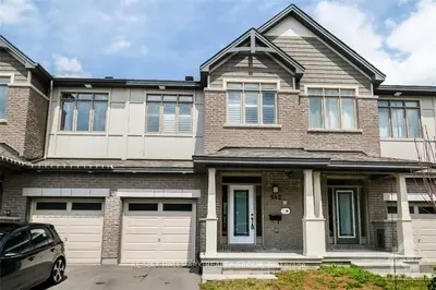 542 RIOJA Street, Kanata, ON K2S 0V8