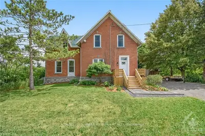 4029 COUNTY 7 Road, South Dundas, ON K0C 1H0