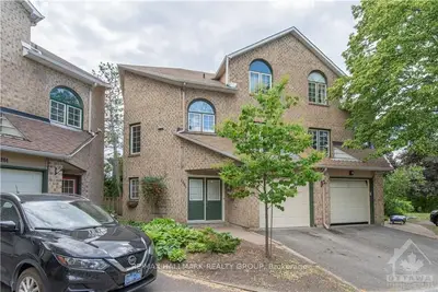 2986 RICHMOND Road, Britannia Heights - Queensway Terrace N and Area, ON K2B 6S7