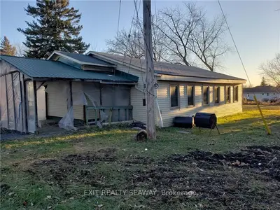 15918-15902A MANNING Road, South Stormont, ON K0C 1P0