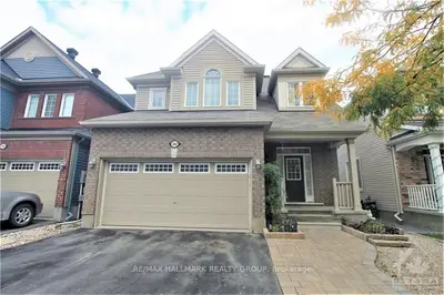 302 GALLANTRY Way, Stittsville - Munster - Richmond, ON K2S 0P8