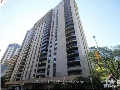 470 LAURIER Avenue W 1807, Ottawa Centre, ON K1R 7W9