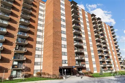 1485 BASELINE Road 713, Belair Park - Copeland Park and Area, ON K2C 3L8