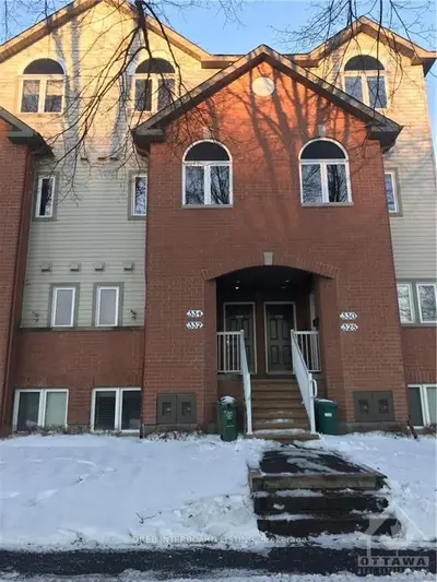 332 LONDON Terrace, Manor Park - Cardinal Glen and Area, ON K1K 2W3