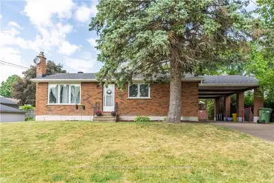 147 ELLIS Avenue, Pembroke, ON K8A 2H7