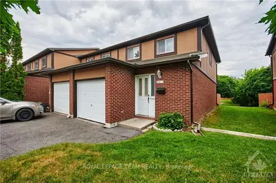 3311 HOGARTH Avenue, Blossom Park - Airport and Area, ON K1T 1S6