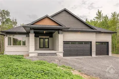 39 GOLF CLUB Road, McNab/Braeside, ON K0A 1G0