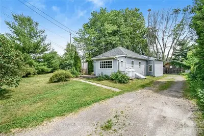 91 UNION Street, Montague, ON K7A 4S7