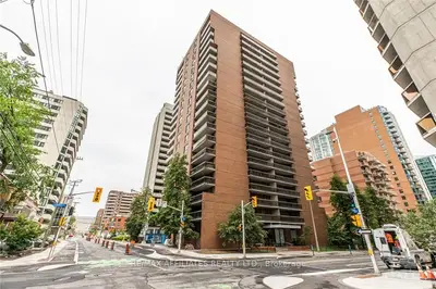 475 LAURIER Avenue W 202, Ottawa Centre, ON K1R 7X1